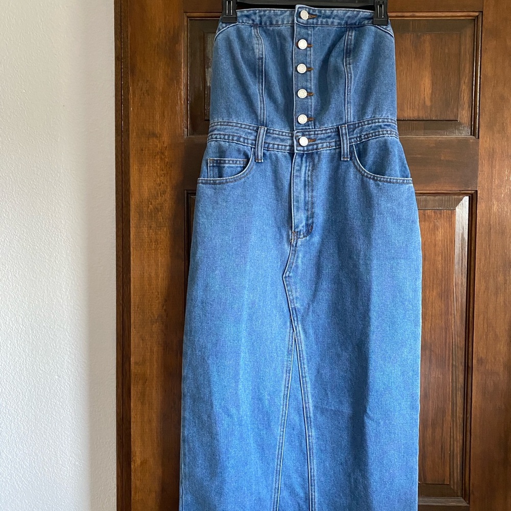 Strapless Light Blue Denim Midi Dress - Picture 4 of 12